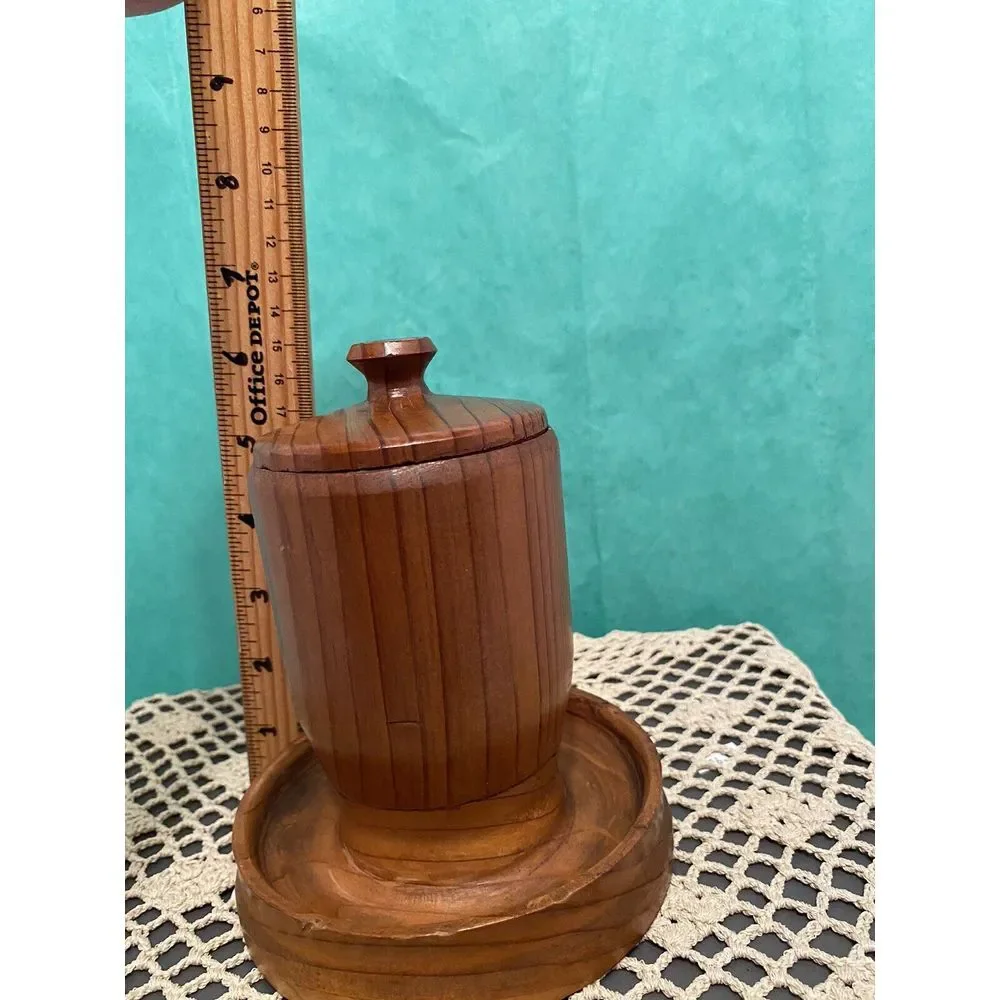 Antique Turned Maple Wood Lidded Cylindric Canister Lid Having Button Cap Finial